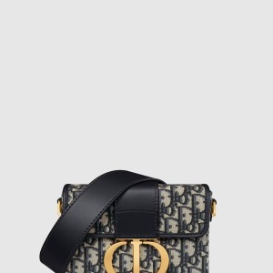 30 몽테인 박스백 M9204