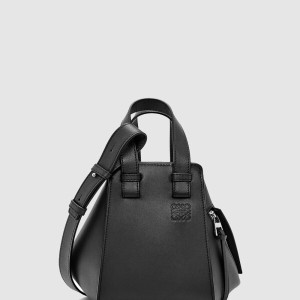 클래식 카프스킨 소재의 해먹 컴팩트 백